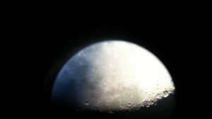 Da Vinci Astronomi Klübü işbaşında....Uydumuz ay'ı bir kez de biz görüntüledik....